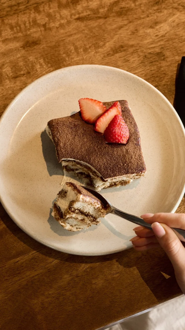 PSA: Friends of Calile staying in May and June should save room for dessert because when you dine at Gemelli you will receive a complimentary homemade Tiramisù.

Simply book direct as a Friend of Calile from 1 May to 30 June, dine at Gemelli during your stay and redeem the offer via the Friends of Calile app. Find all the delicious details via the bio link. #TheCalile #FriendsofCalile #JamesSt #Brisbane