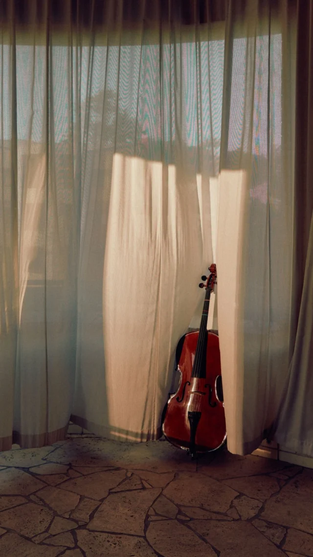 Join Calile Culture for our first foray into the world of music as the formidable Australian Chamber Orchestra (ACO) present a preview performance of excerpts from ‘Mountain’ – a cinematic marriage of sublime performance and thrilling landscapes. 

Scale the heights with a preview performance by ACO string quartet and Artistic Director and Lead Violin, Richard Tognetti, before digging deep in conversation with Australian Financial Review Magazine Editor, Matthew Drummond, to excavate ‘Mountain’s’ creative and collaborative process. Limited tickets can be reserved via the bio link. #TheCalile #CalileCulture #JamesSt #Brisbane