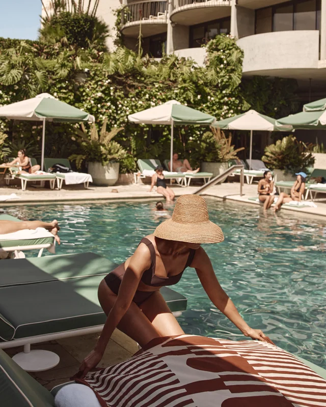 Recline. Bask. Float freely. Here, time dilates and worries evaporate. #TheCalile #JamesSt #Brisbane