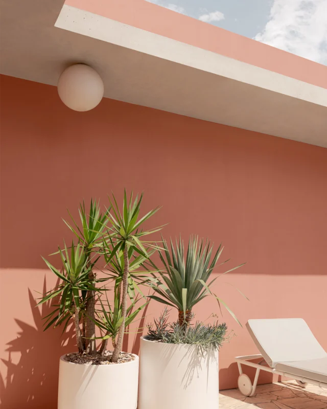 Each month, a portion of your stay goes back into the community. In January, we’re again supporting our Brisbane neighbours at 3rd Space, who provide meals, showers and vital care for people experiencing homelessness. There is also the option to match our contribution when you book your stay.