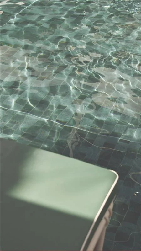 If you've ever walked into a space and immediately felt at ease, or like it's Sunday even though it's Monday, there's a chance Khruangbin was playing. Each month our Music Director Darren shares a record he reaches for when shaping the atmosphere of the hotel, and this month it's Khruangbin's Con Todo El Mundo. Find it in the Library on Level One, or stream it via our Spotify.